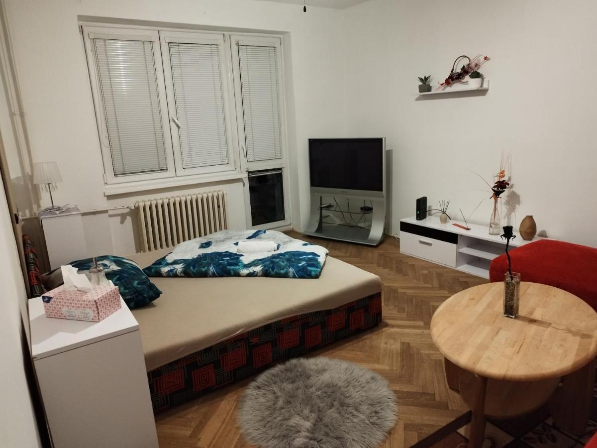 Apartman Mirabella Brno Exterior photo